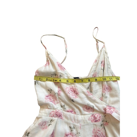 Abercrombie & Fitch Floral Romper XS Pink Rose Print Side Tie Adjustable Straps - Picture 7 of 12